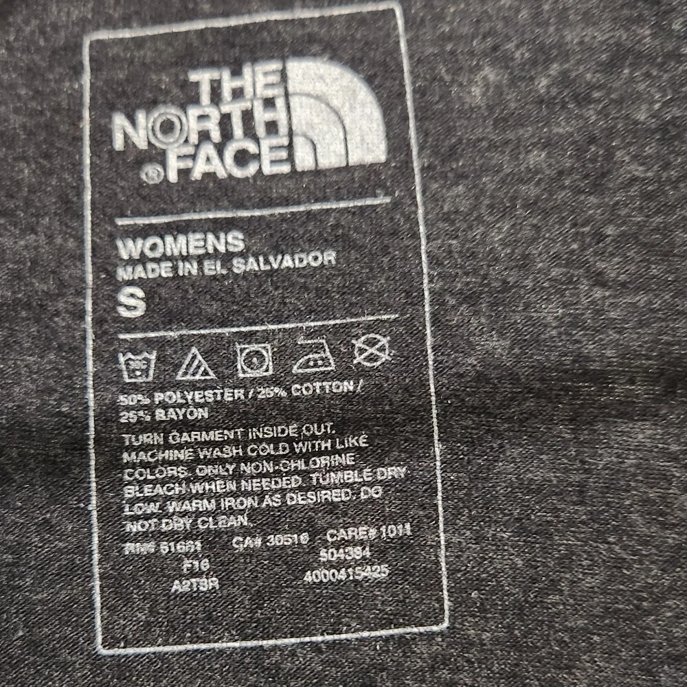 The North Face Grapic Tee TShirt Womens Sz S Black Heather Never Stop Exploring - Picture 4 of 4
